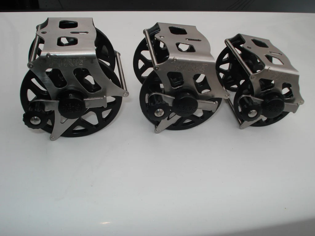 Meandros FIRE PLUS Reel - Black - Image 3