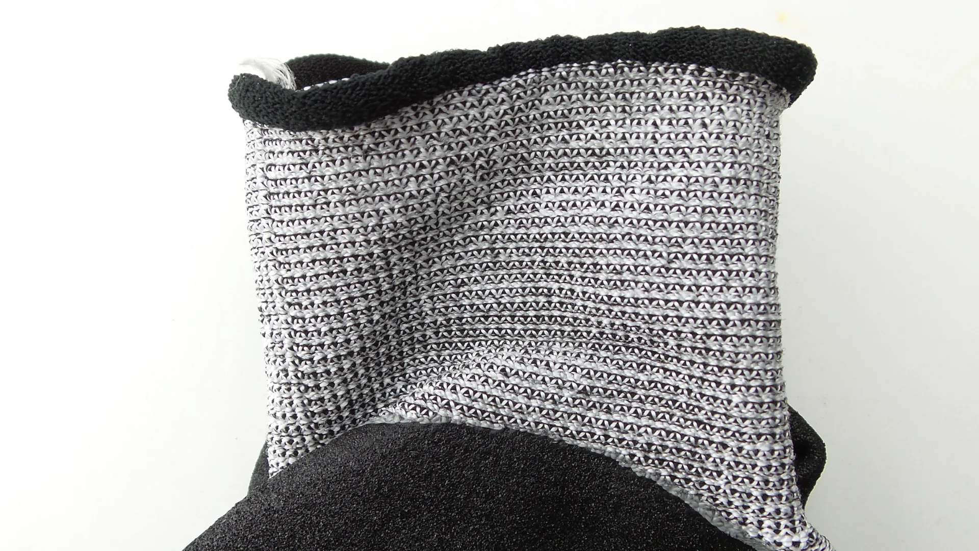 OBD Grit Grip Anti-Cut Gloves - Image 8