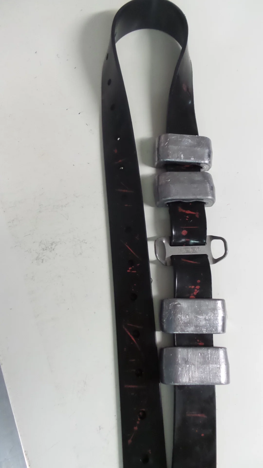 OBD Hydro Easy Grip Dive Weight 2 lb - Image 4