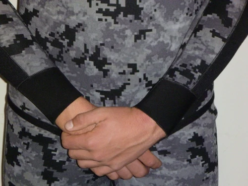 Spetton Black Digital Spearfishing Wetsuit 3mm - Image 4